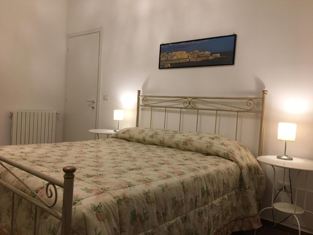 A Casa Di Clara Apartment Syracuse Exterior photo